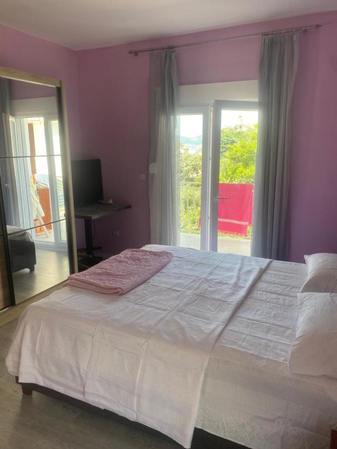 Apartman Lara Sveti Stefan Exterior photo