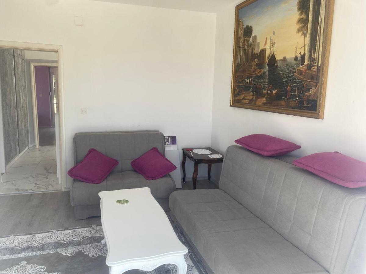Apartman Lara Sveti Stefan Exterior photo
